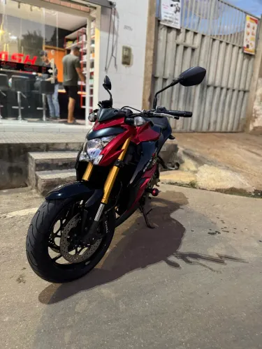 Gsx s1000 no ponto de transferir 