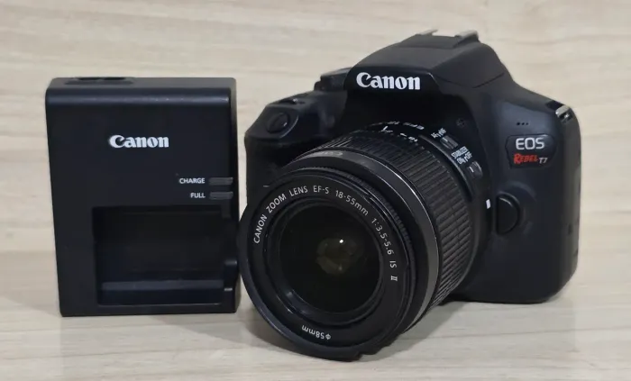 CANON T7 PLUS + LENTE 18-55MM PERFEITA