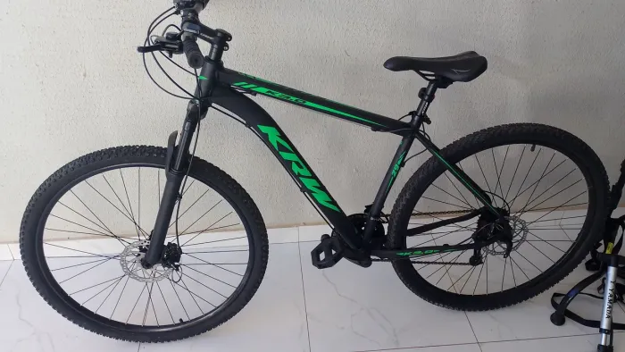 Bike completa com suporte R$ 1.500,00
