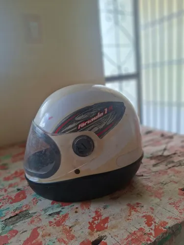 Vendo capacete 115