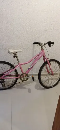 Bicicleta Giant aro 24 Alumínio 