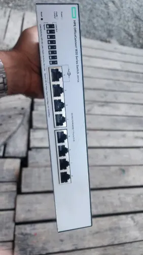 Swith office 1820 8 portas gigabit ethernet