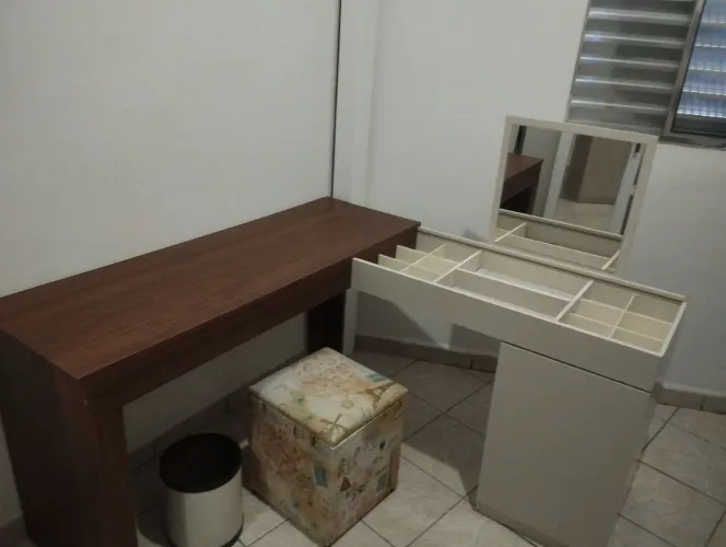 penteadeira com escrivaninha