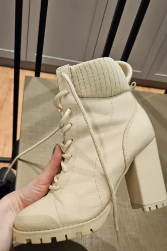 Bota arezzo