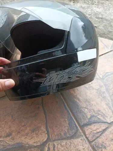 Capacete tamanho 58 valor 100.00