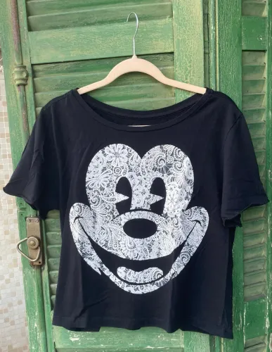 Camiseta Michey - Cropped