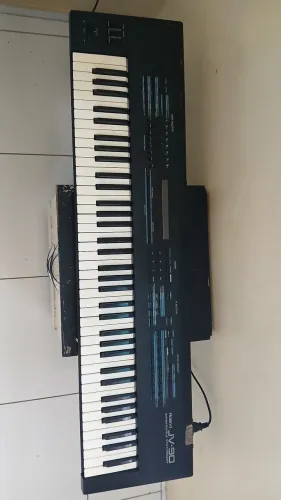 Roland JV-90