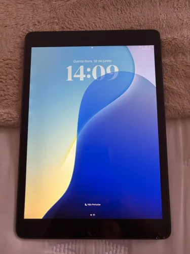 iPad 7ª Geração 128GB + Caneta + Capa