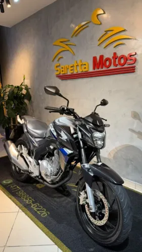 Honda CB 250F Twister 2020 - Prata