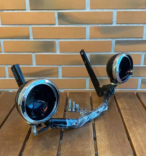 Suporte farol auxiliar Harley Davidson