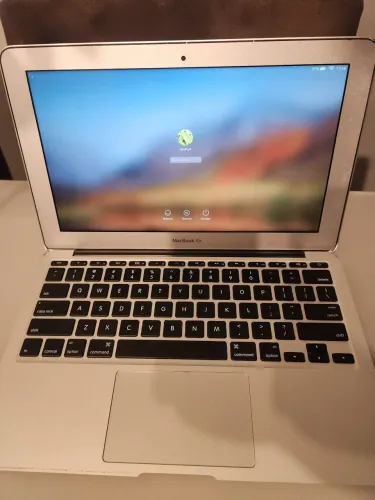 macbook air 2011
