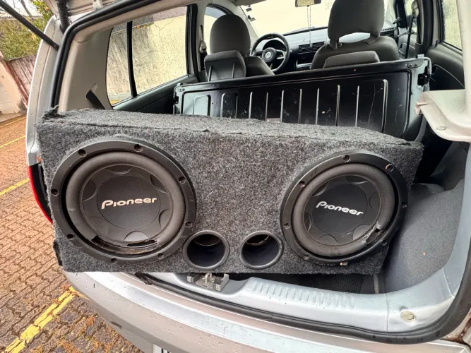 Vendo som automotivo completo em ótimo funcionamento