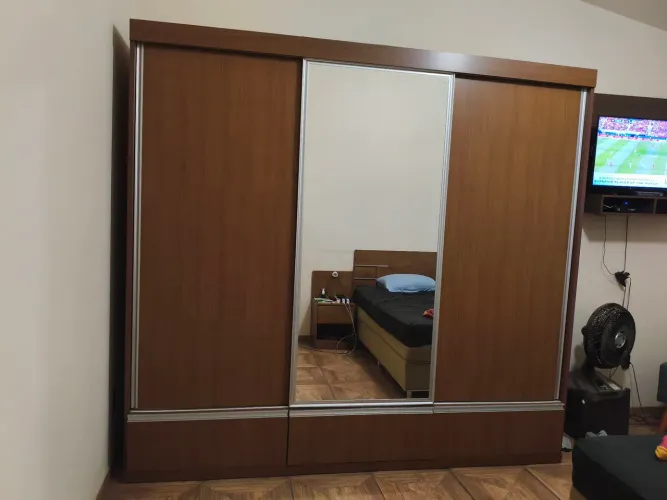 Guarda Roupa MDF com Espelho Gigante