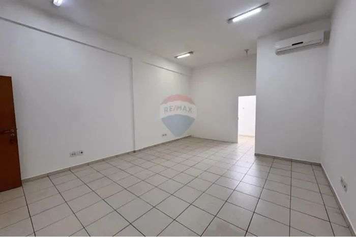 Locação Sala comercial 42mts no Jardim Irajá em Ribeirão Preto/SP