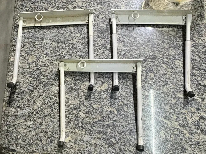 3 Suporte retrátil para bicicletas