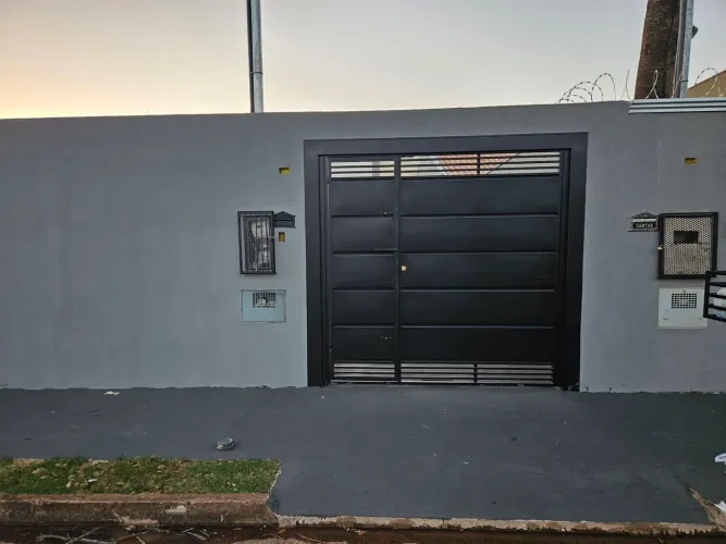 Alugo casa Recanto dos Pássaros