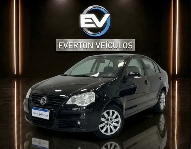 Volkswagen Polo Sedan 1.6 MI Total Flex 8V 4P 2011