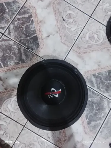 Médio de 10 JBL 250 RMS
