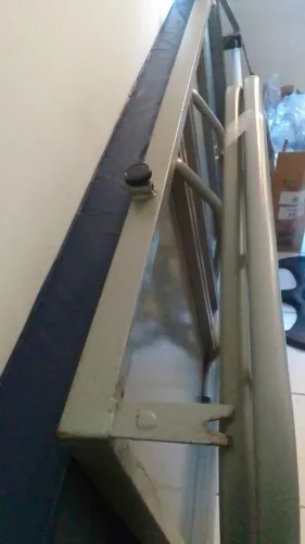 Cama hospitalar +colchão