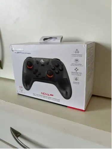 (LACRADO) Controle Gamesir Nova Lite Transparente