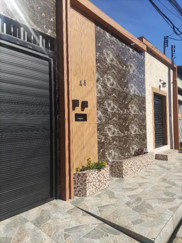 Casa grande e nova.