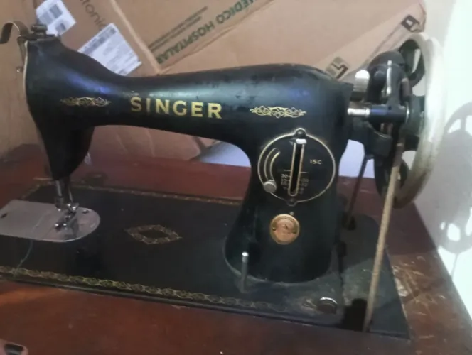 Máquina de costura singer 15c
