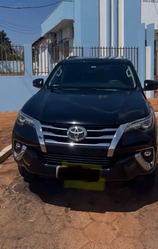 Toyota Hilux SW4 SRX 4X4 2.8 TDI 16V Dies. Aut. 2019
