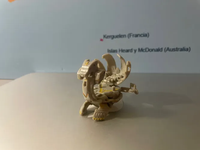 Bakugan Lumagrowl