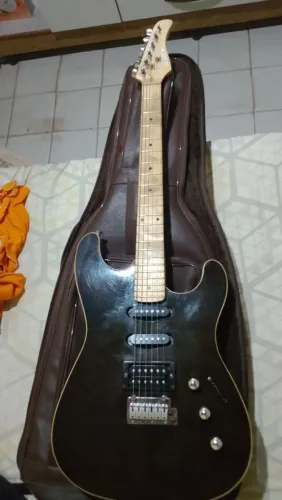 Guitarra strimberg