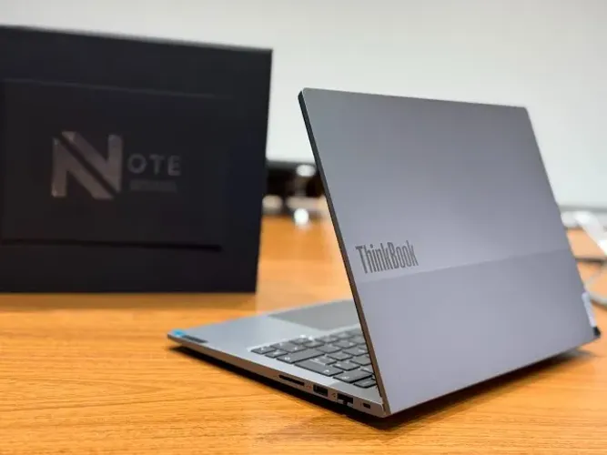 Notebook Lenovo ThinkBook 14 G6 i7-13700H 32GB RAM DDR5 SSD NVMe 1TB - Máquina Nova