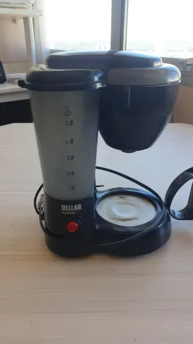 Cafeteira 220V precisa trocar o copo