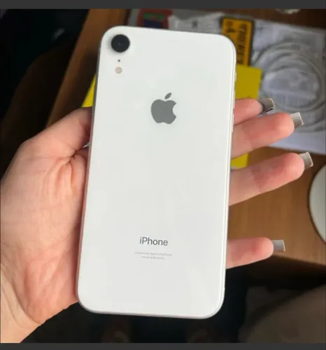 IPHONE XR BRANCO 128 GR