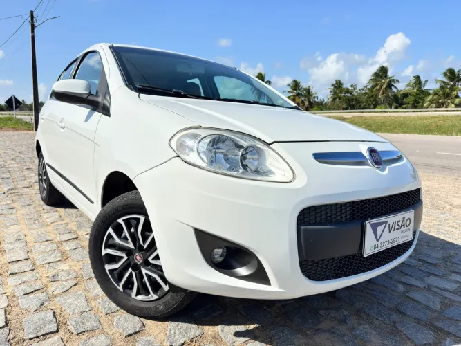 Fiat Palio Attractive 1.0 EVO Fire Flex 8V 5P 2014