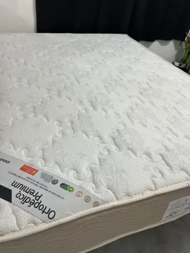 Colchão ortobom ortopédico premium