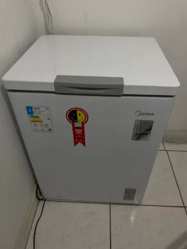 Freezer MIDEA - Pouco Usado
