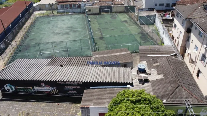 Terreno para alugar com 3.389 m² na Vila Mathias em Santos SP
