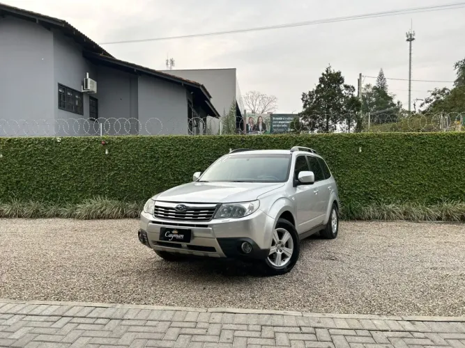 Subaru Forester 2.0/2.0 S 4X4 Aut. 2010
