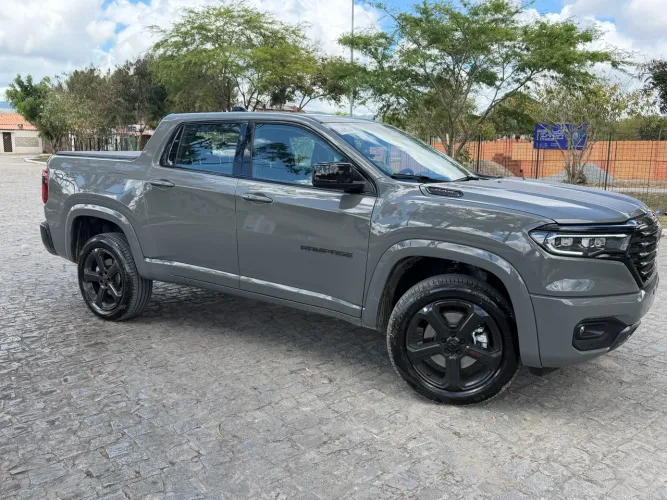 Ram Rampage R/T Hurric. 2.0 TB CD 4X4 Aut. 2027