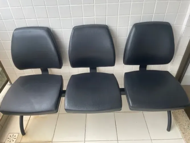 Cadeira Longarina de 3 Lugares 