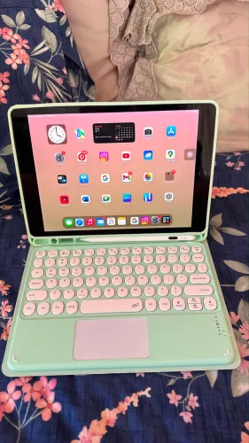 ?iPad 9 64GB ?Ótimo para estudos e trabalho
