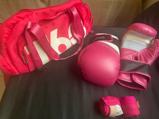 Kit Boxe/Muay Thai Feminino Rosa Completo + Bolsa