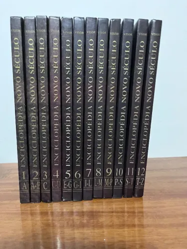 Enciclopédia Novo Século - 12 volumes