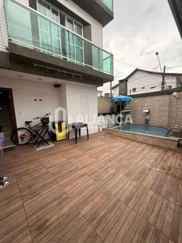 Casa com 3 quartos para Locação, Ponta da Praia - Santos