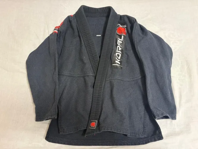 Kimono Jiu-Jitsu Koral Tamanho A0
