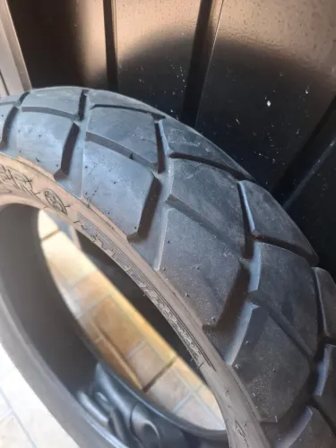 Pneus pirelli e metzeler com câmara 