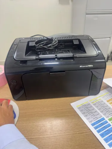 Impressora HP LaserJet P1102w