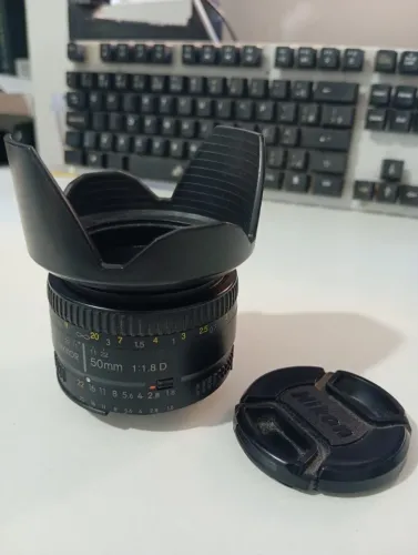 Nikon 50mm 1:1.8 Seminova