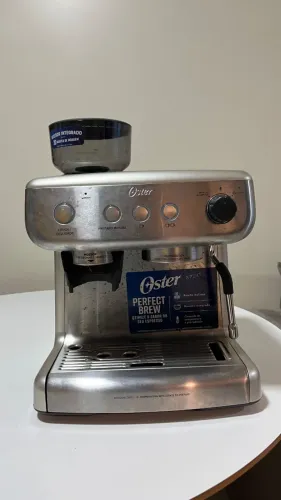 Cafeteira Oster Espresso Perfect Brewer 127 V