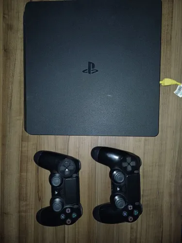 Ps4 slim 500gb