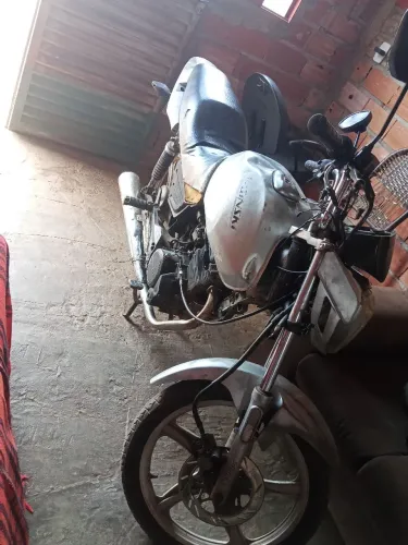 Vendo moto Kasinski usada e barato 